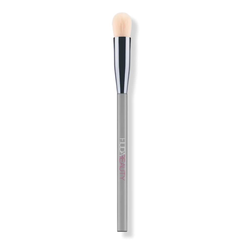 Huda Beauty Conceal & Blend Complexion Brush