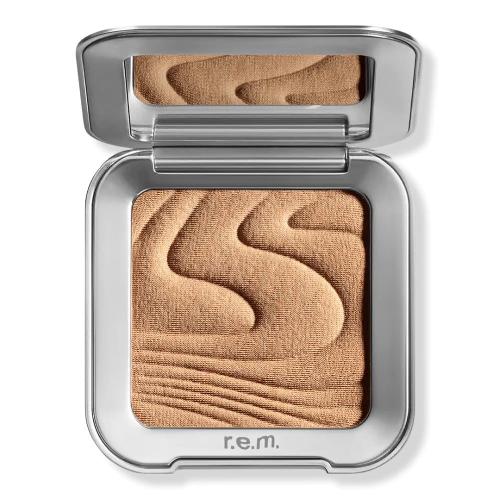 r.e.m. beauty Hypernova Satin Matte Bronzer