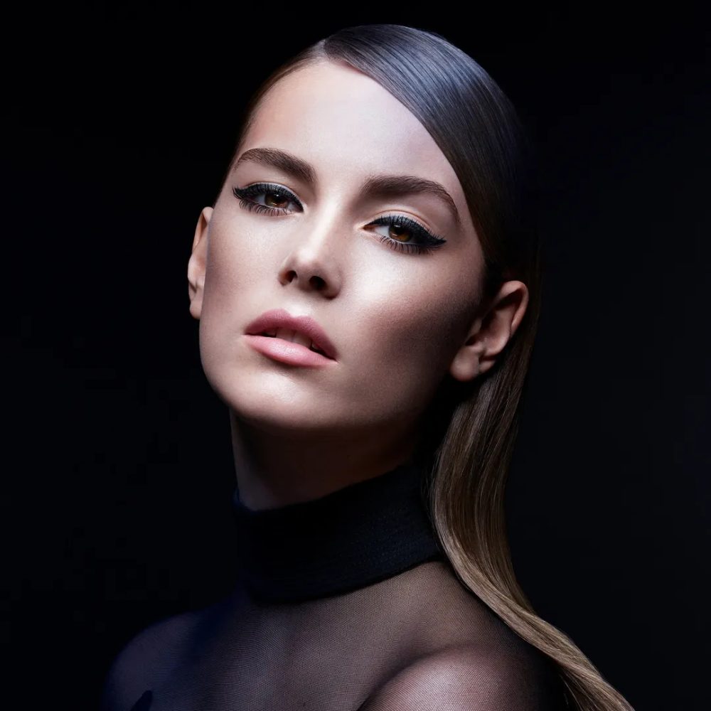 Hourglass Ambient™ Lighting Finishing Powder