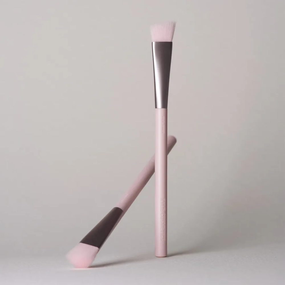 Kylie Jenner Concealer Brush