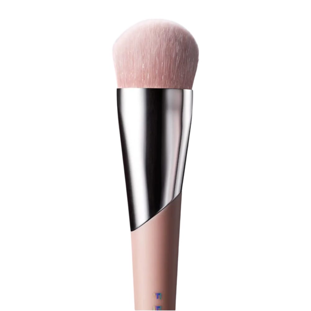 Fenty Beauty Full-Bodied Foundation Brush 110
