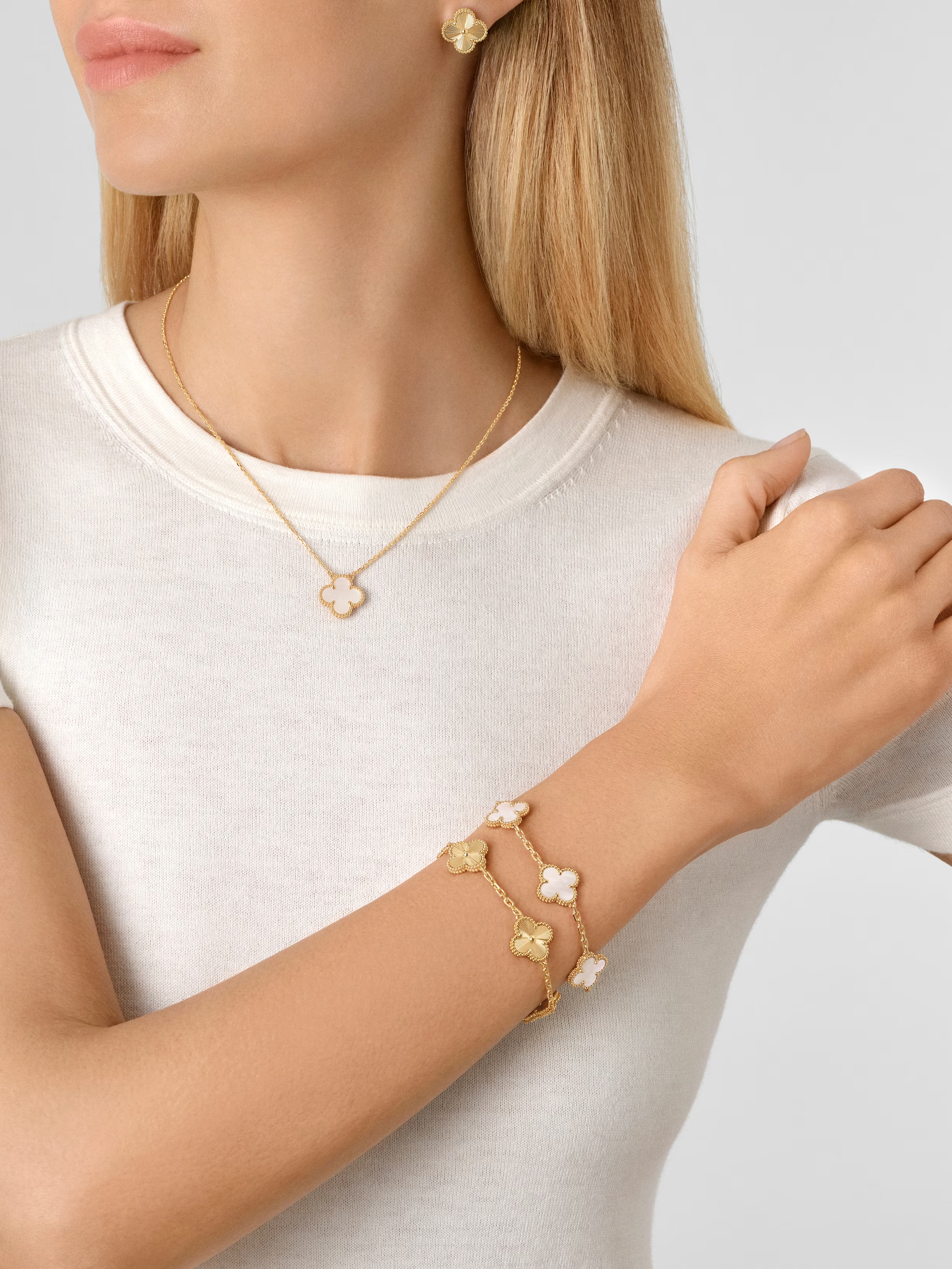 Van Cleef & Arpels. Браслет Vintage Alhambra із жовтого золота