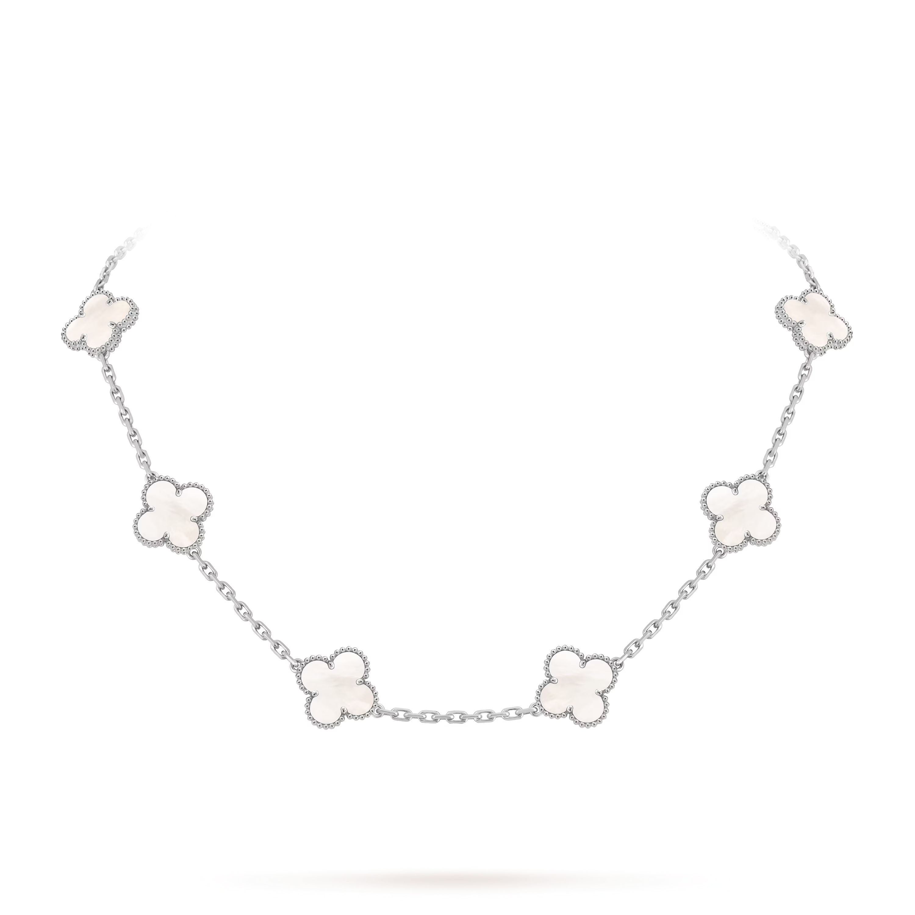 Van Cleef & Arpels. Кольє Vintage Alhambra із білого золота з білим перламутром