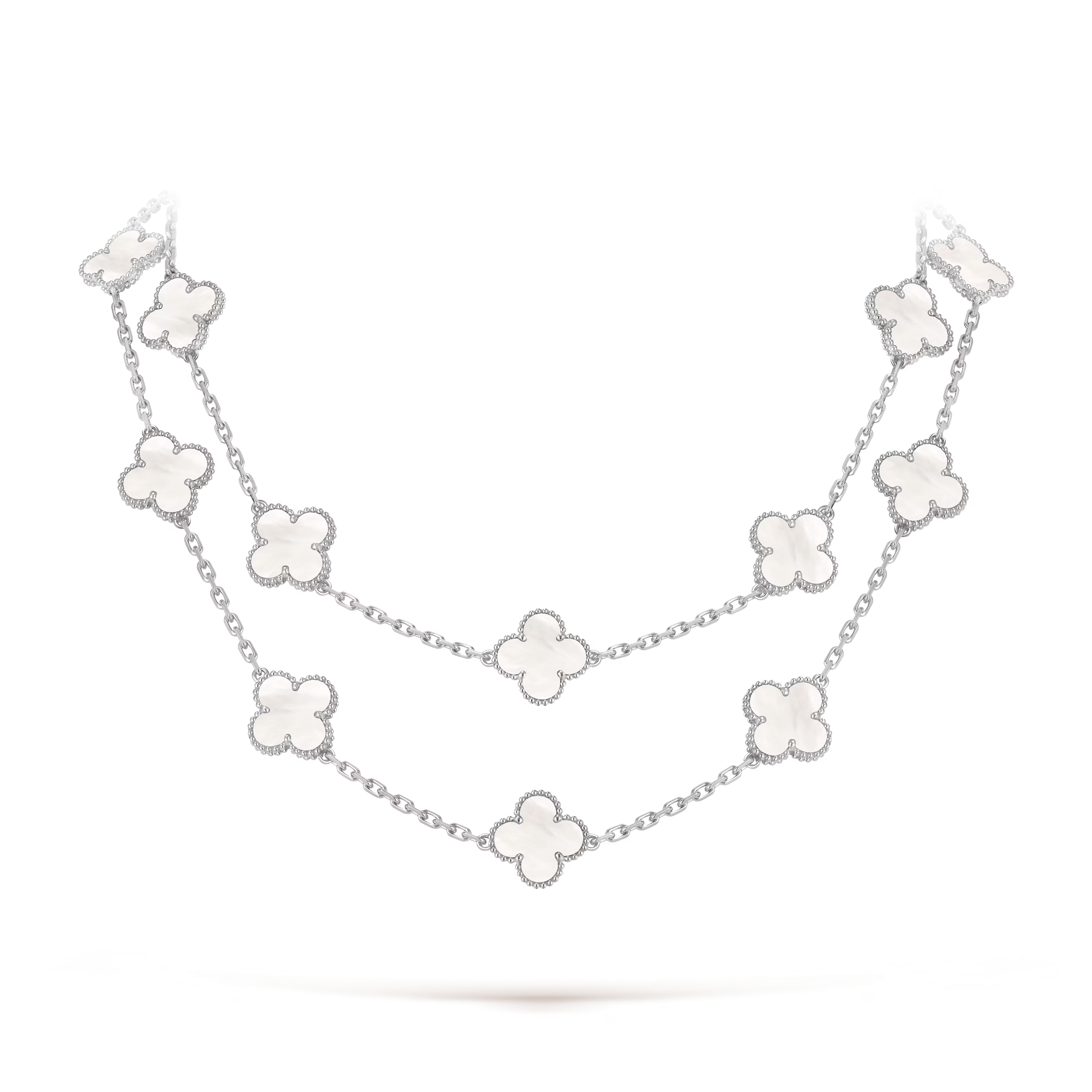 Van Cleef & Arpels.. Довге кольє Vintage Alhambra із білого золота з білим перламутром