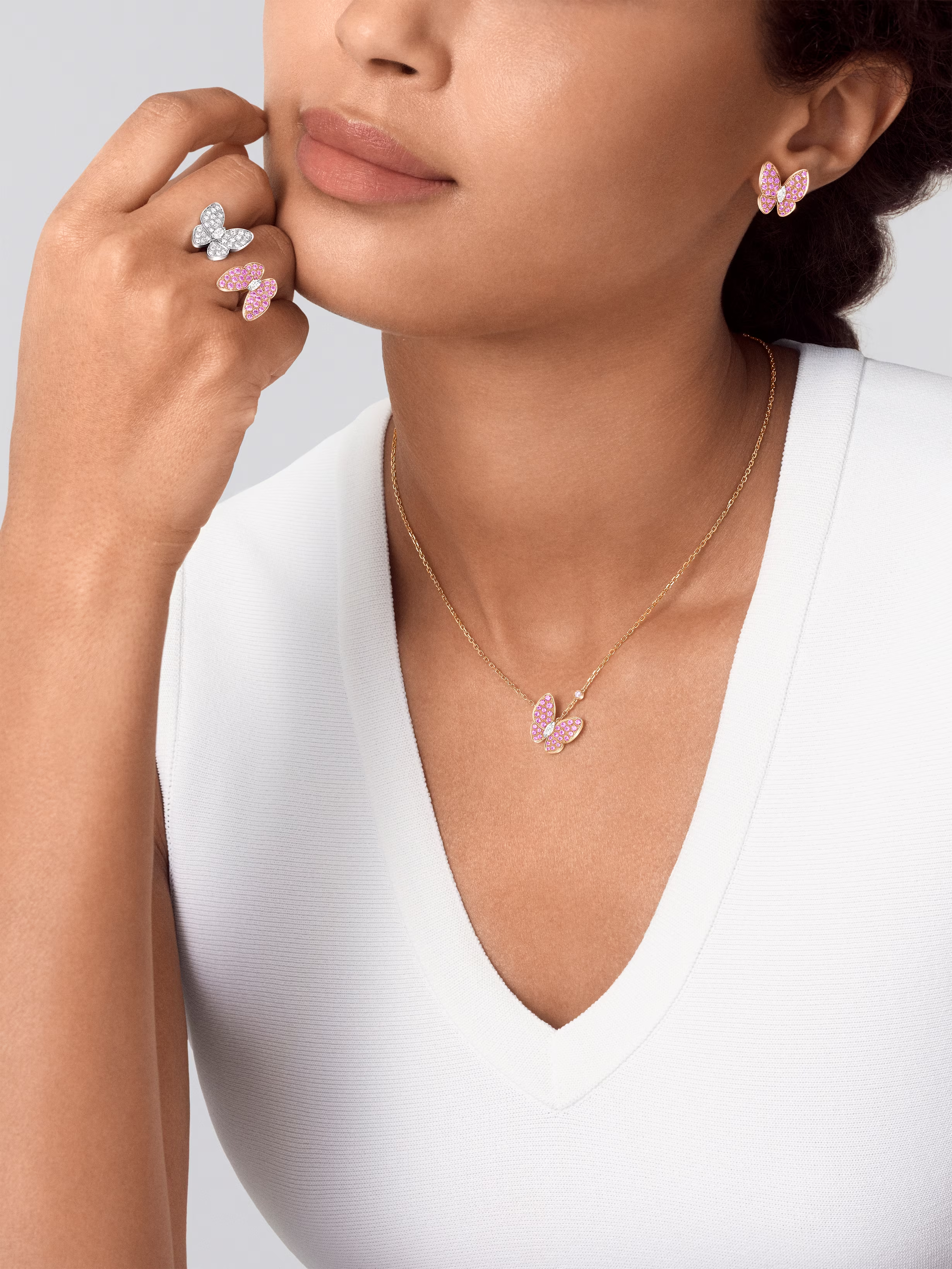 Van Cleef & Arpels. Сережки Two Butterfly із рожевого золота