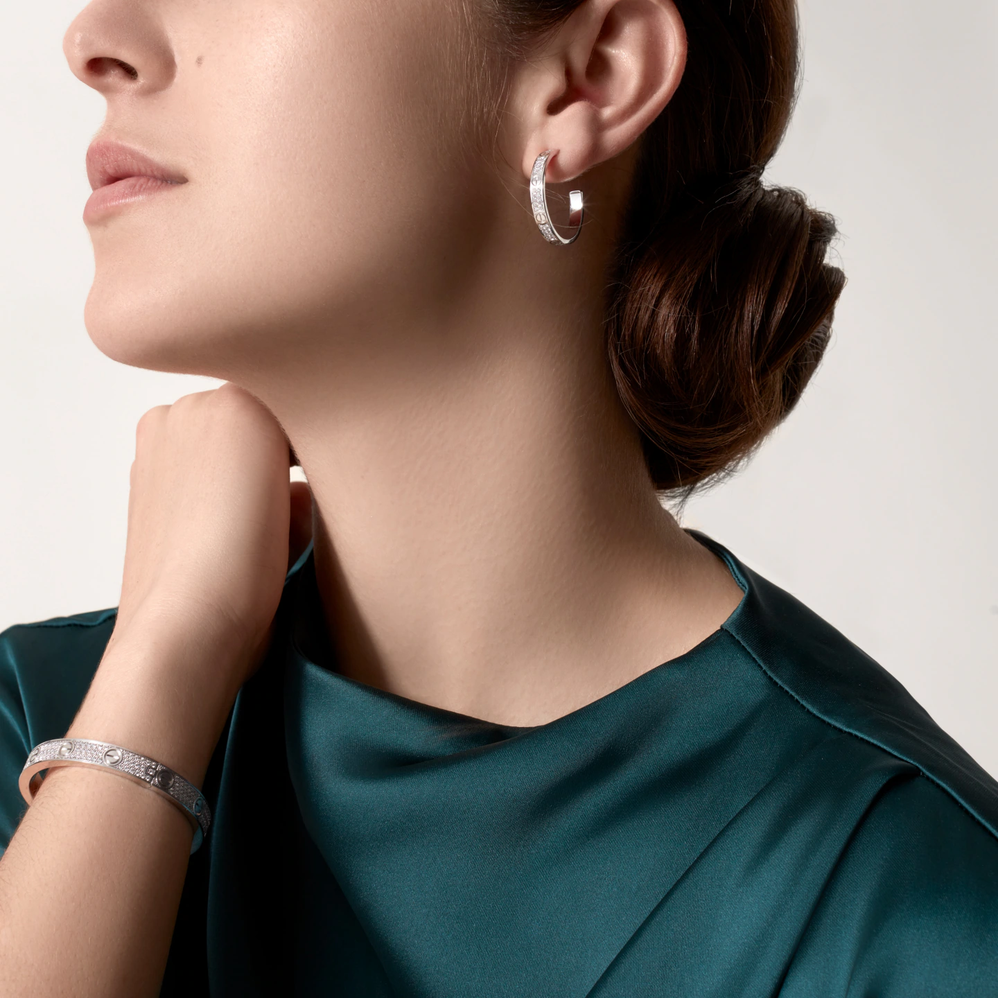 Cartier. Сережки-кільця LOVE із білого золота