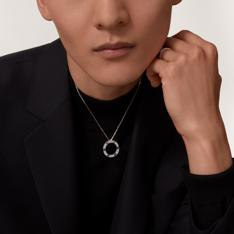 Cartier. Підвіска LOVE Pavé із білого золота