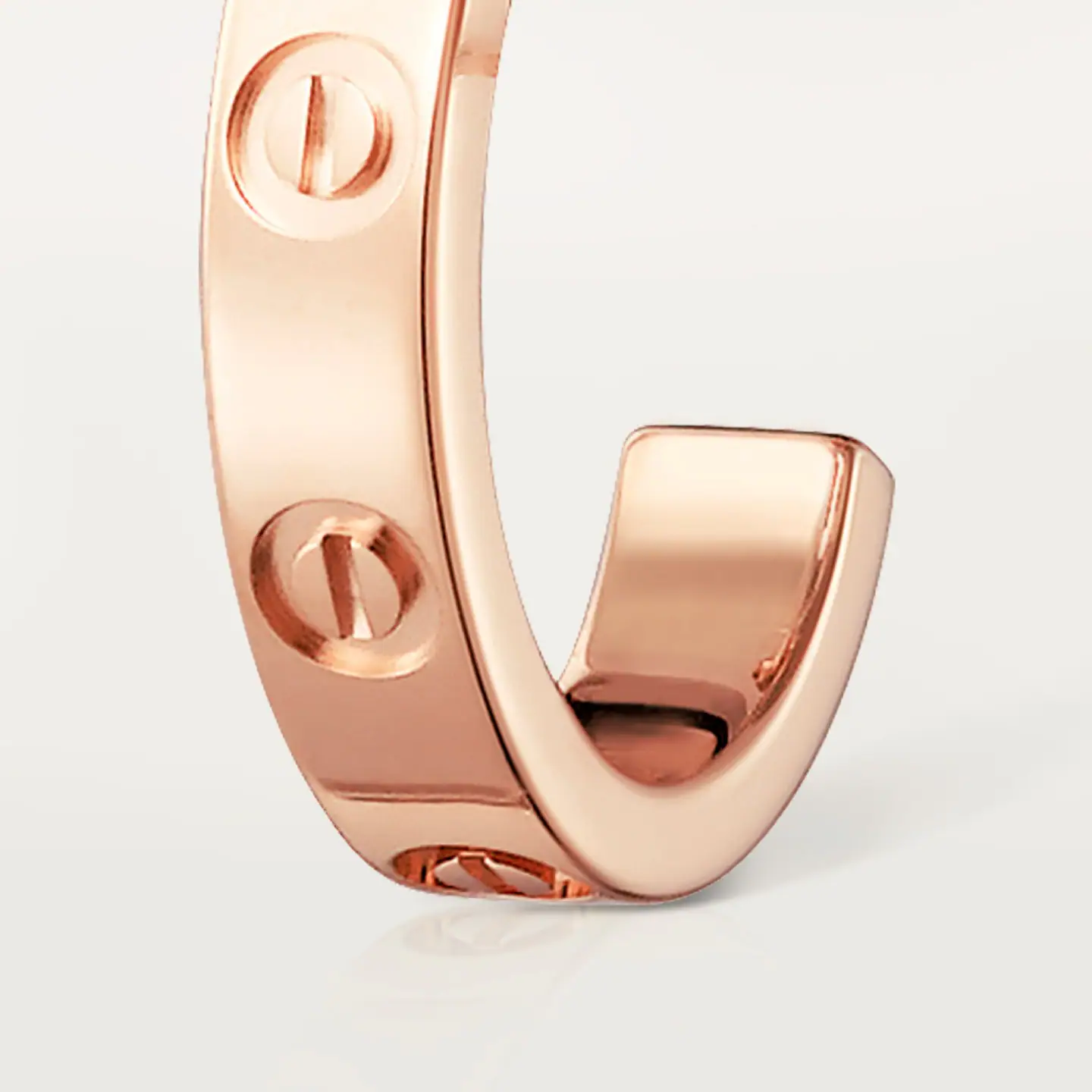 Cartier. Сережки-кільця LOVE, маленька модель із рожевого золота