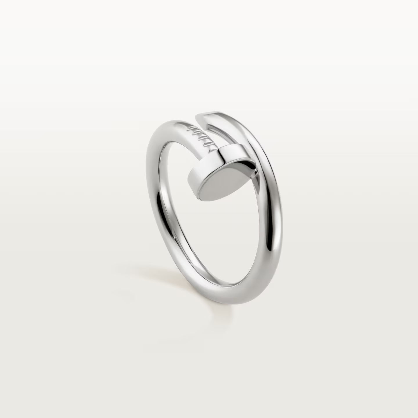 Cartier. Каблучка Juste un Clou, класична модель із білого золота