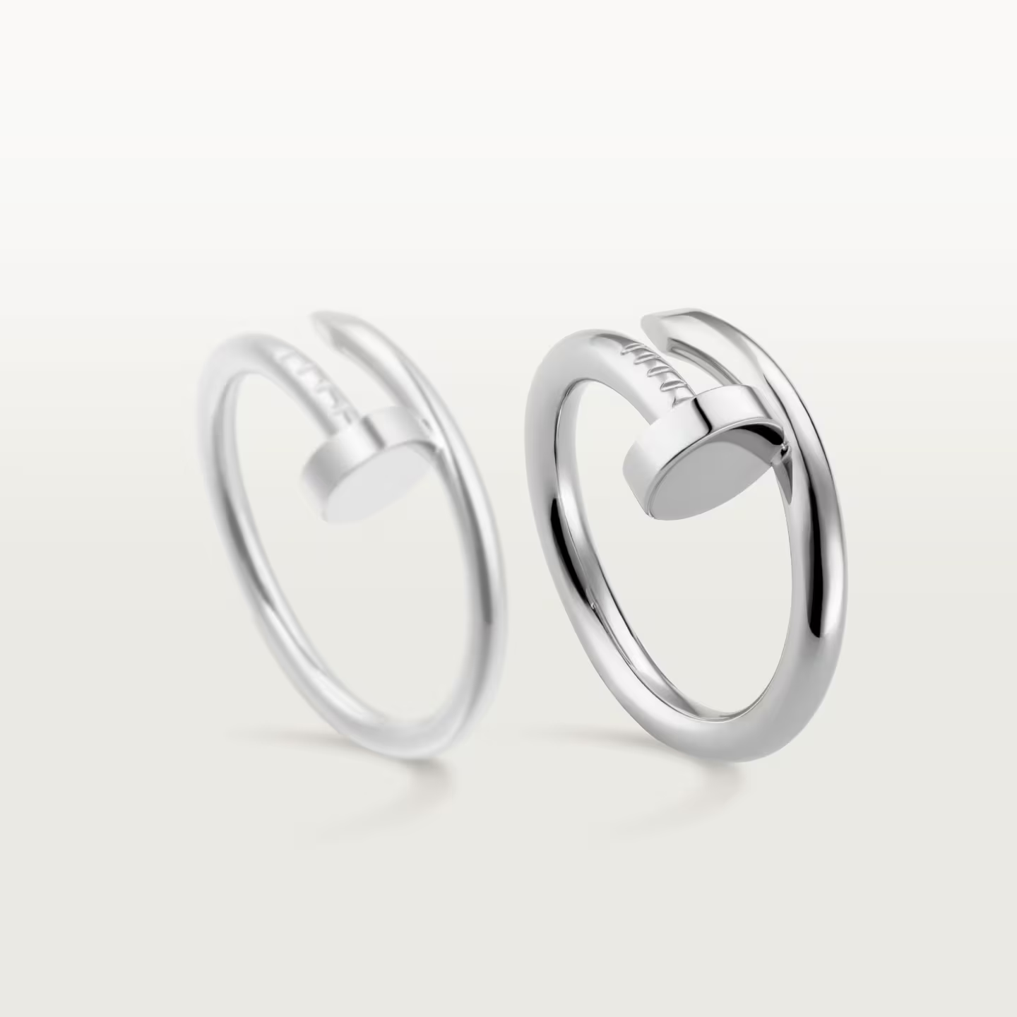 Cartier. Каблучка Juste un Clou, класична модель із білого золота