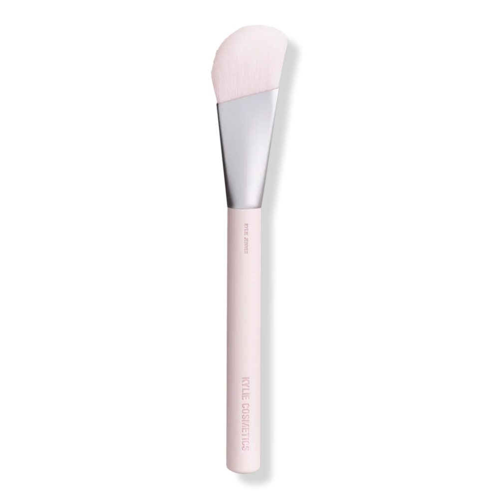 Kylie Jenner Skin Tint Brush