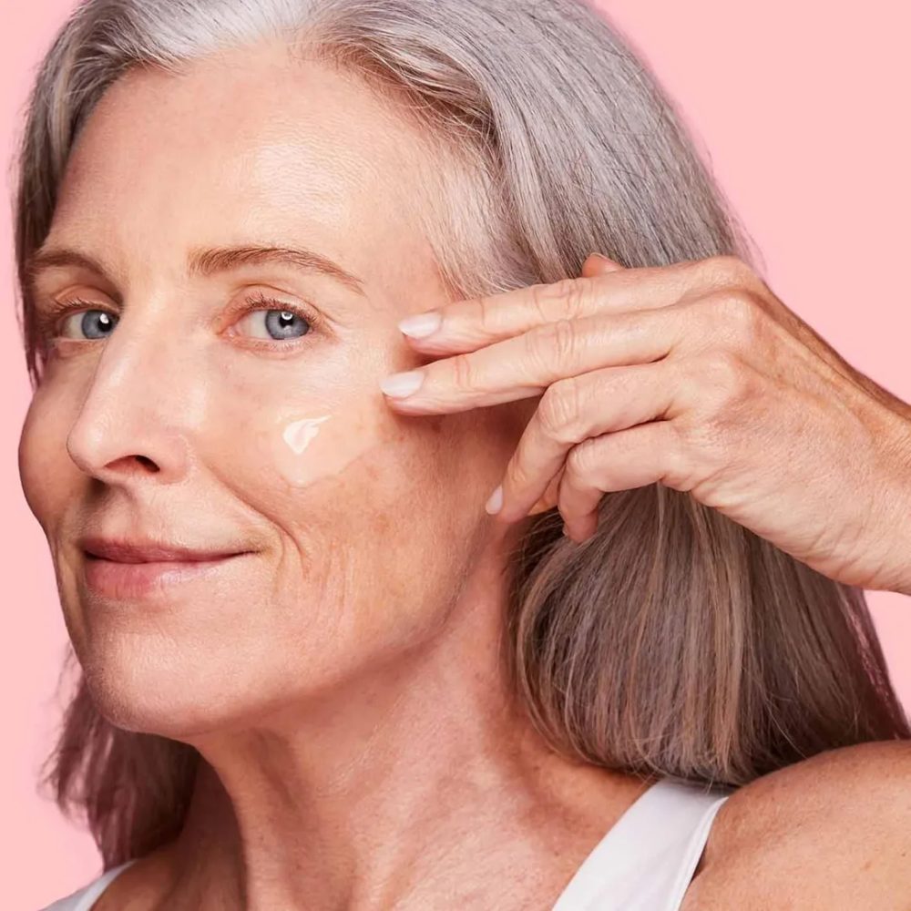 Clarins Super Restorative Remodelling Face Serum